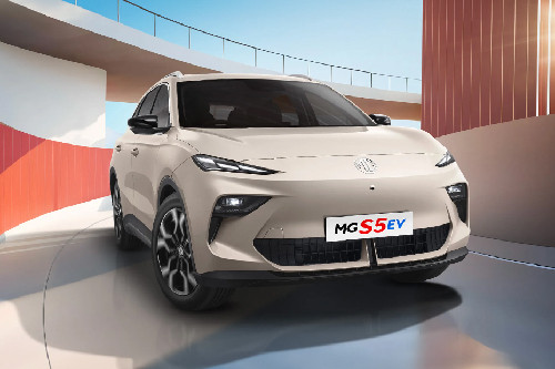 S5 EV Front deep low Angle View