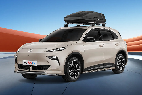 MG S5 EV Front Side View