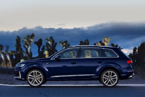 คิว 7 Side view