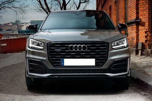 Full Front View of Q2