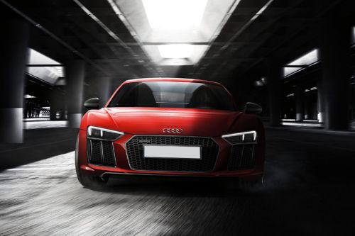 Full Front View of R8