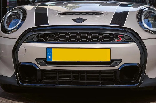 3-Door Hatch Grille View