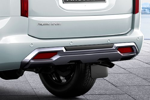 Exhaust Pipe of มิตซูบิชิ ปาเจโร่ สปอร์ต