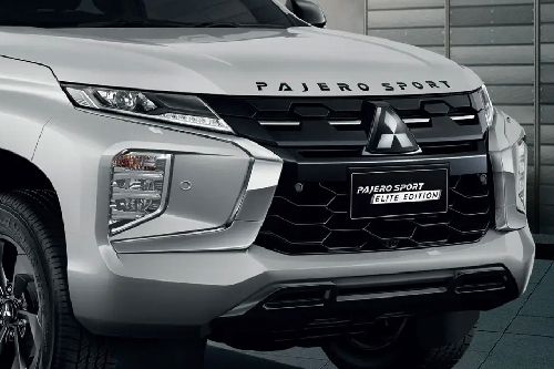 ปาเจโร่ สปอร์ต Grille View