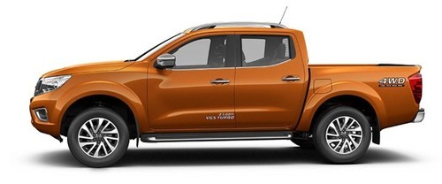 Navara NP300 Double Cab Side view