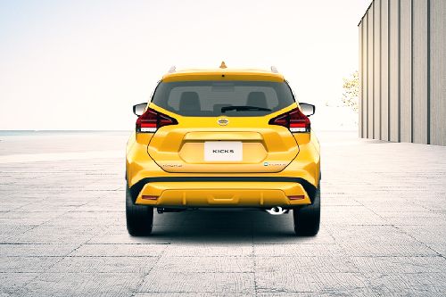 Full Rear View of นิสสัน Kicks e-Power