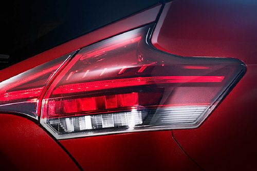 Kicks e-Power Tail light