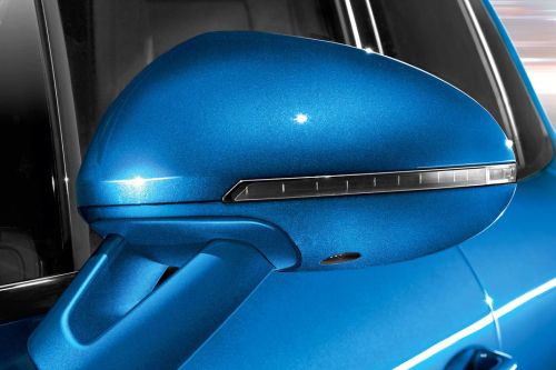 ปอร์เช่ แมคแคน Drivers Side Mirror Front Angle