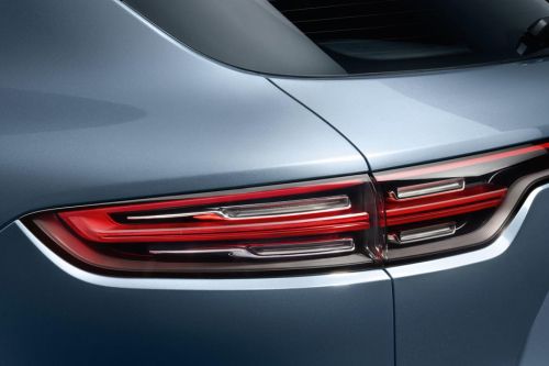 คาเยนน์ Tail light