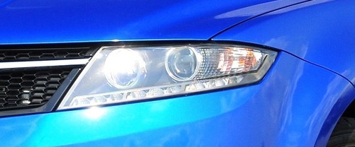 ซูพรีม่า เอส Headlight