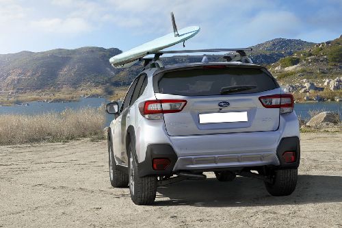 Rear Cross Side View of ซูบารุ เอ็กซ์วี