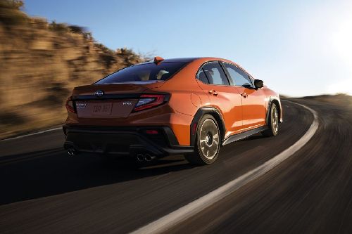 ดับบลิวอาร์เอ็กซ์ Rear Low Angle View