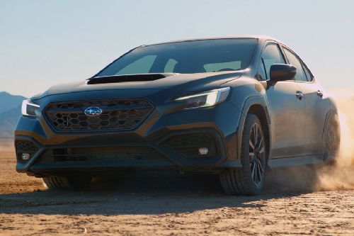 ดับบลิวอาร์เอ็กซ์ Tilted Front View