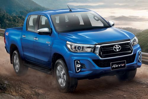 Toyota Hilux Revo Double Cab Front Medium View
