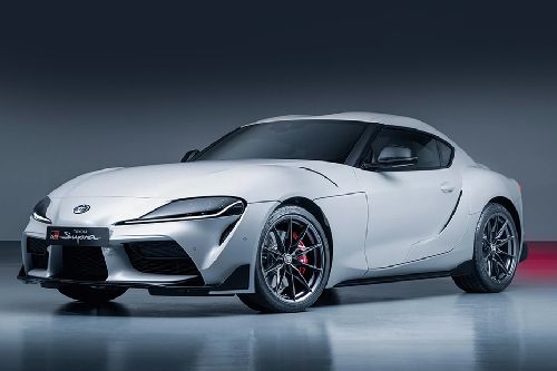 โตโยต้า GR Supra Front Medium View