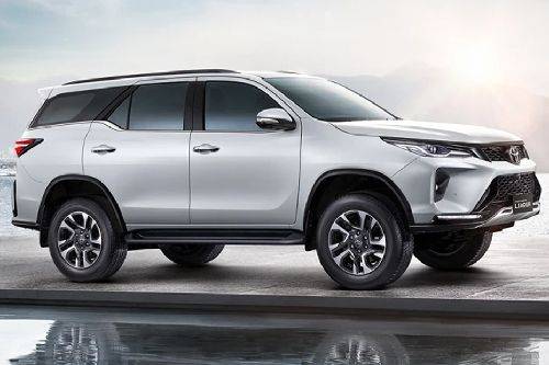 Toyota Fortuner Leader 2024 Images, See complete Fortuner Leader 2024 ...