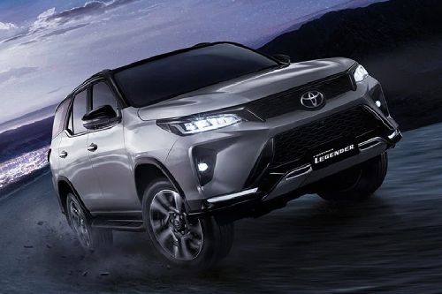 Fortuner Legender Front deep low Angle View