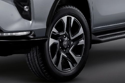 Fortuner Legender Wheel