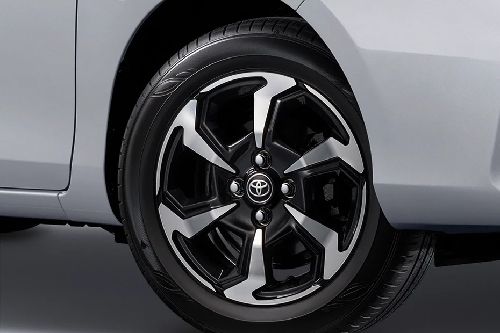 ยาริส Wheel