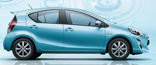 Toyota Prius C Drivers Sideview