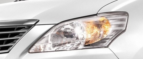 Innova Headlight