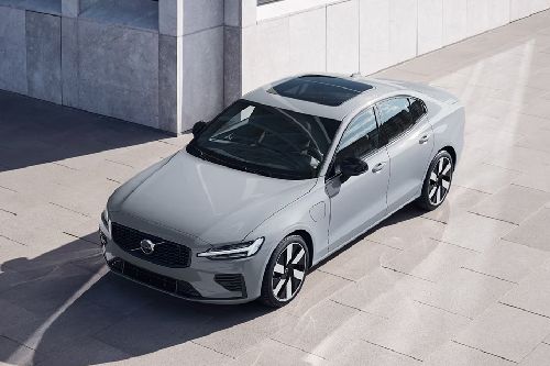 S60 Recharge Front angle low view