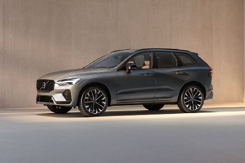 XC60 Front angle low view