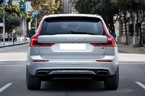 Full Rear View of Volvo XC60