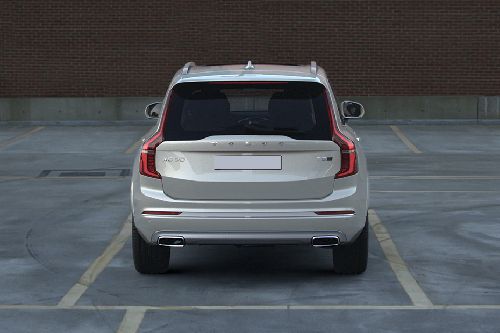 Full Rear View of วอลโว่ เอ็กซ์ซี 90