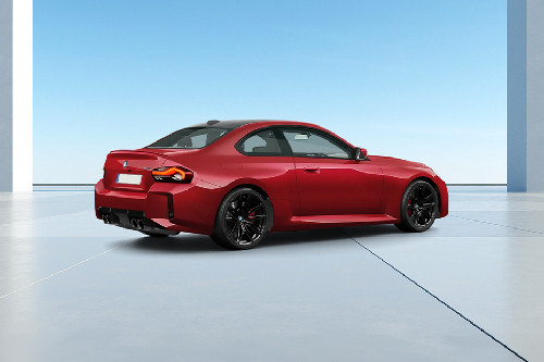 เอ็มทู คูเป้ Rear Medium Side View