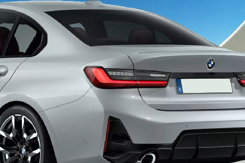 ซีรีย์ 3 ซีดาน Tail light