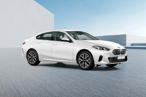 บีเอ็มดับเบิลยู 2 Series Gran Coupe Front Cross Side View