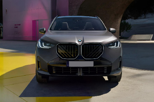 Full Front View of X3