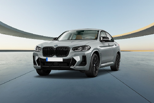 BMW X4 Front Side View