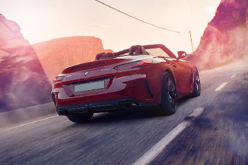 ซีโฟร์ โรดสเตอร์ Rear Low Angle View