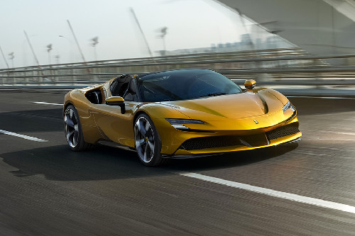 SF90 Spider Front angle low view