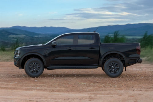 Ford Ranger XL Plus Full Side View