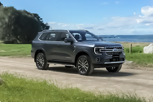 ฟอร์ด เอเวอร์เรสต์ Front Cross Side View