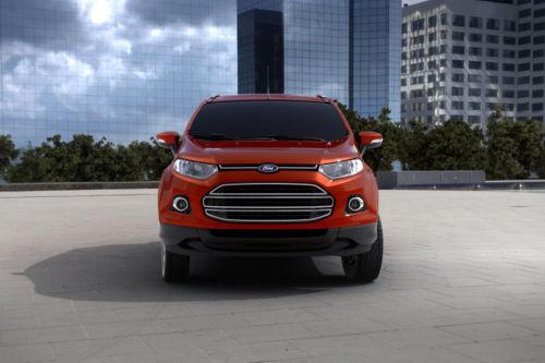 Full Front View of Ecosport