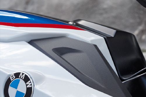 BMW F 800 R Fuel Tank View