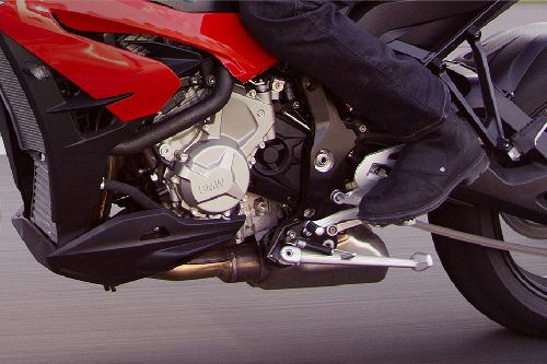 BMW S 1000 XR Engine View