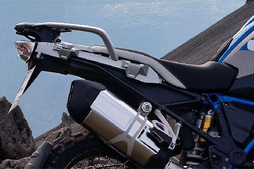 บีเอ็มดับเบิลยู อาร์ 1200 Exhaust View