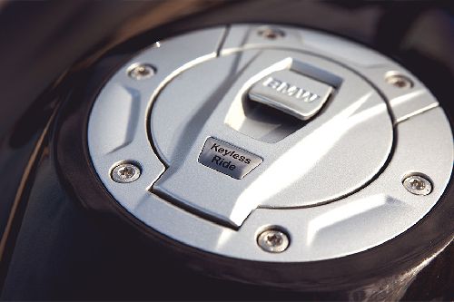 BMW R 1200 Fuel Tank View
