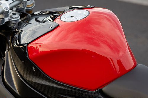 บีเอ็มดับเบิลยู เอส 1000 อาร์ Fuel Tank View