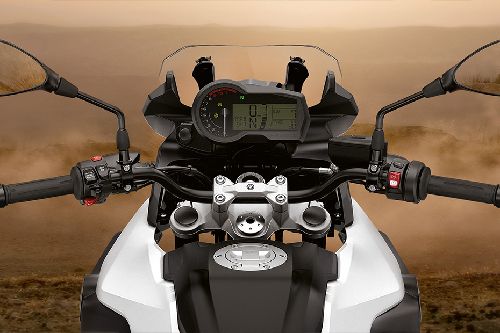 บีเอ็มดับเบิลยู เอฟ 750 จีเอส Handle Bar View