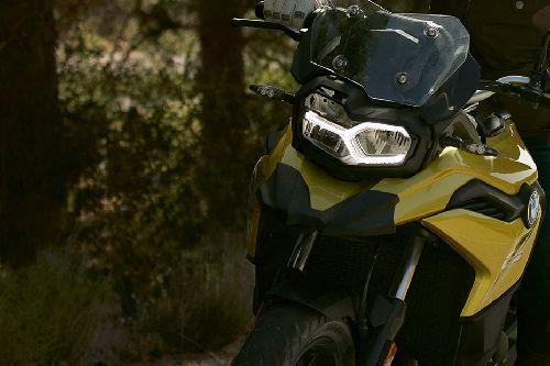 บีเอ็มดับเบิลยู เอฟ 750 จีเอส Head Light View