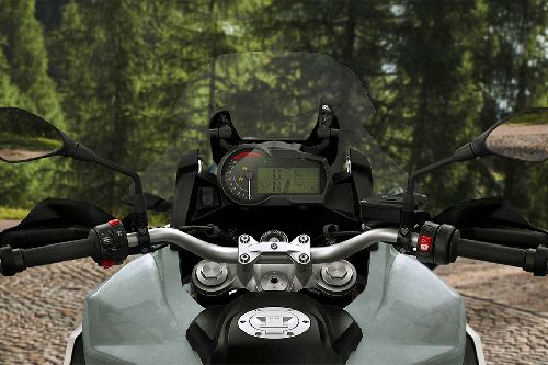 บีเอ็มดับเบิลยู เอฟ 850 จีเอส แอดเวนเจอร์ Handle Bar View