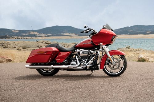 Harley–Davidson Road Glide Right Side Viewfull Image
