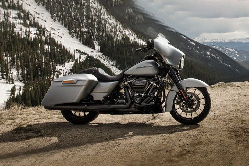 Harley–Davidson Street Glide Special Right Side Viewfull Image