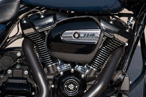 2010 street glide motor